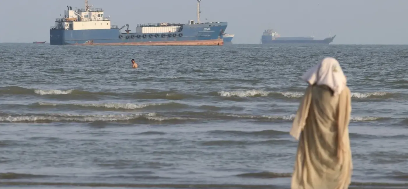 Global Energy Markets Shudder as Geopolitical Chaos Drives Crude Toward Triple Digits